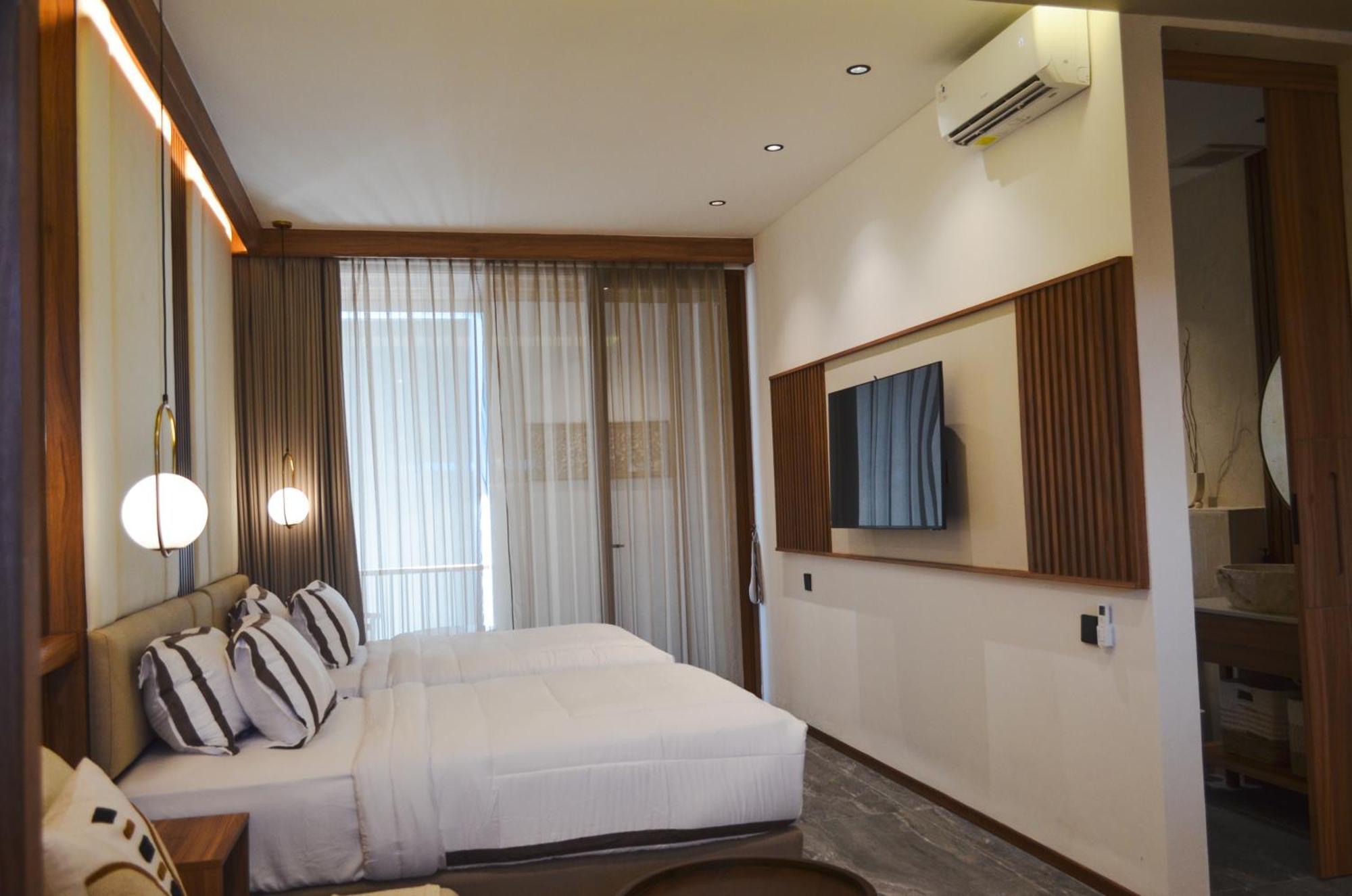 Kammora Living And Villas - Bali Invest Club Чангу Экстерьер фото